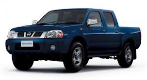 TERRANO: El YD25DDTi de 2.5 litros es un potente motor turbo diesel DOHC de 4 cilindros, 16 válvulas, 4x4 de common-rail con intercooler variable, entrega hasta 128 kW a 4000 rpm con una excepcional eficiencia de combustible